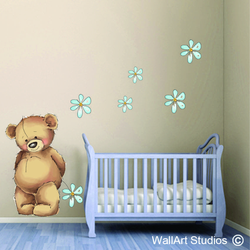 Teddy with flowers wall sticker